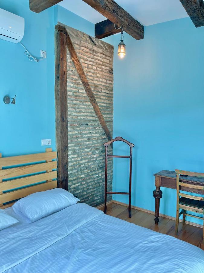 Guest House Savane Gori Bagian luar foto