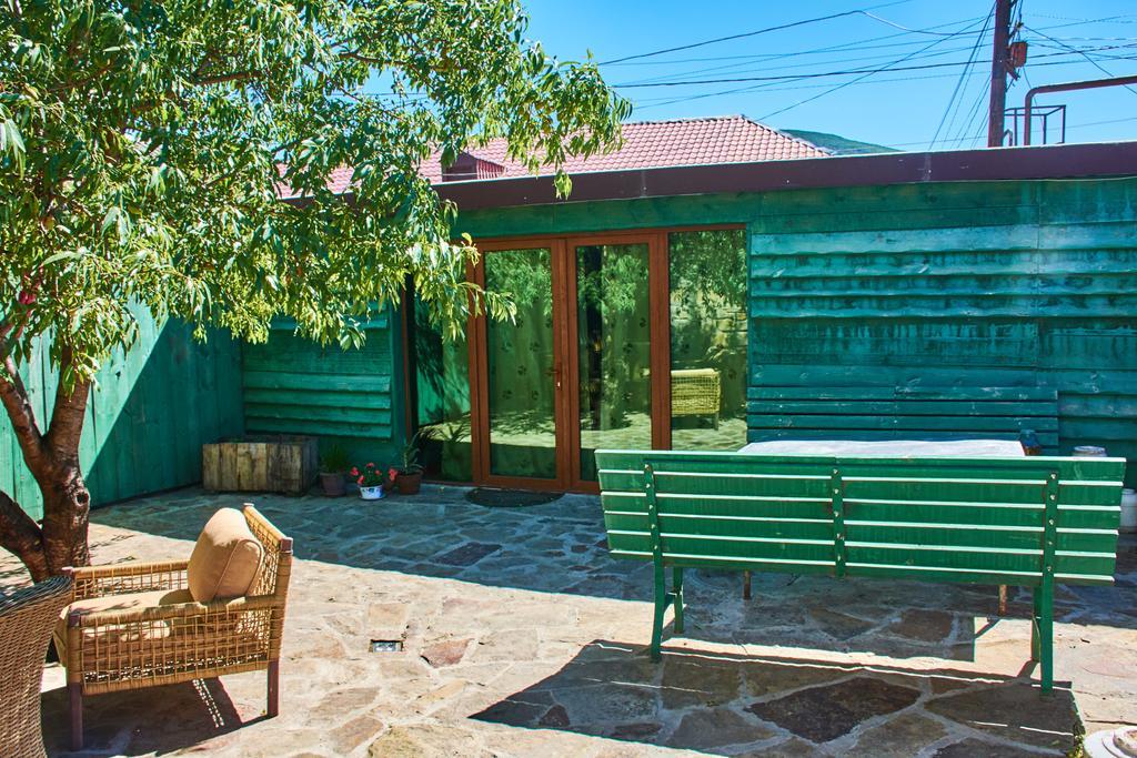 Guest House Savane Gori Bagian luar foto